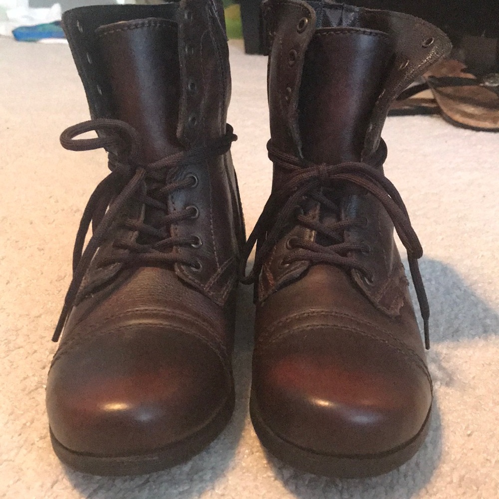 Steven Madden Booties - Picture 2 of 3